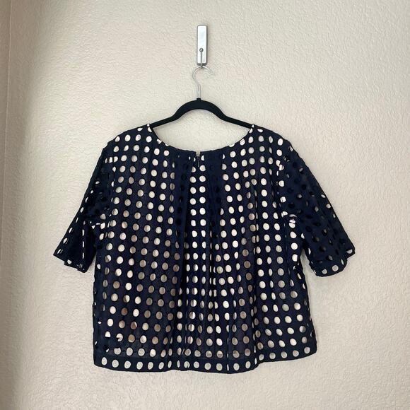 Ann Taylor Cropped Eyelet Lined Blouse Women’s XL Work Career Business - Picture 4 of 7